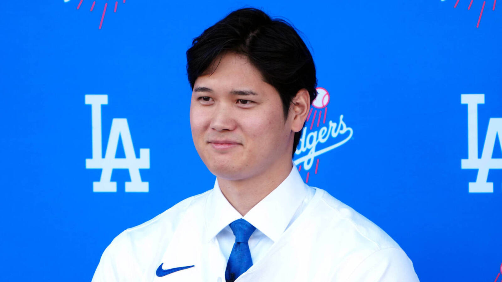 Shohei Ohtani Embraces Rookie Mentality at Dodgers Spring Training