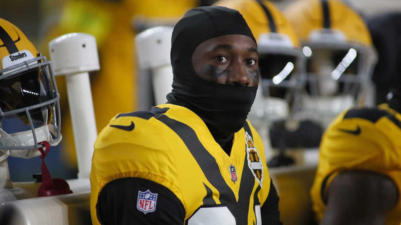 https://www.yardbarker.com/media/4/f/4f785a26b77e9aead39bf306729b939380f3aab8/thumb_16x9/cowboys-reportedly-porter-extension-decision-trade.jpg?v=1