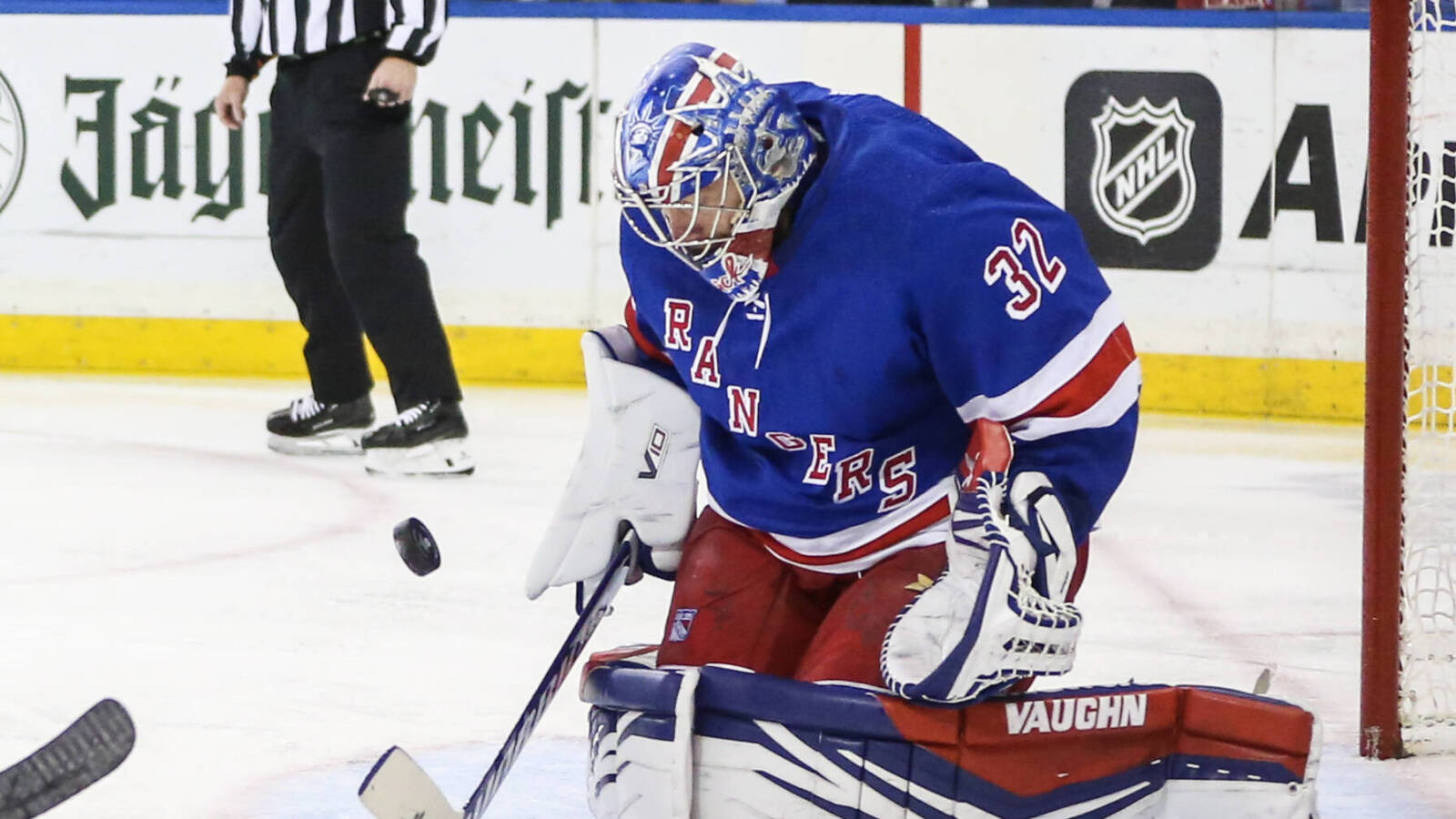 NY Rangers Extend Goalie Jonathan Quick's Contract with Pay Raise BVM