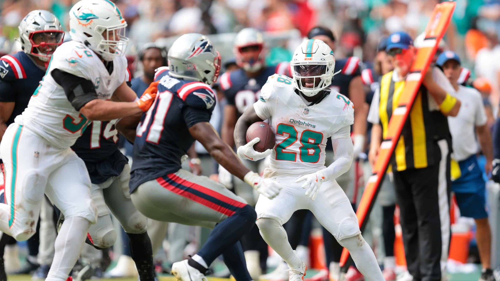 Miami Dolphins at Cleveland Browns DFS Start Em' Sit Em'| Week 7