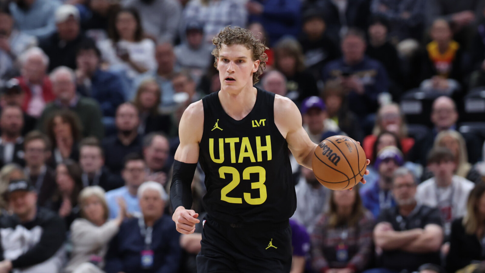 Utah Jazz Reportedly Want 4-5 First-Round Picks And A Star-Level Talent For Lauri Markkanen