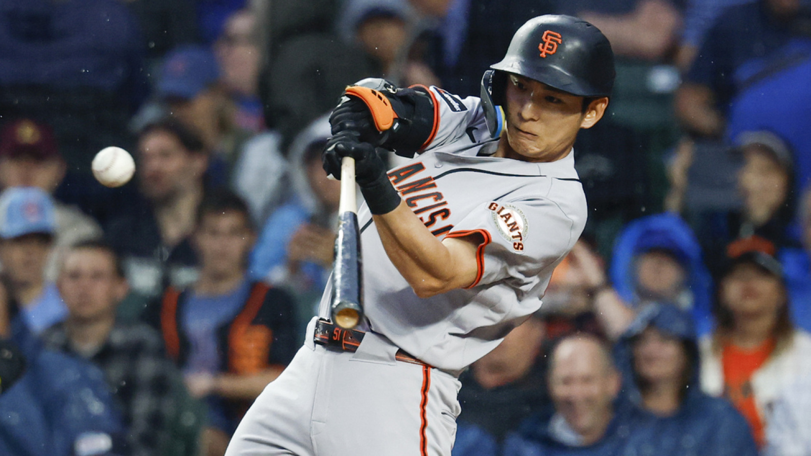 Giants' Jung Hoo Lee extends historic hit streak in win over Cubs