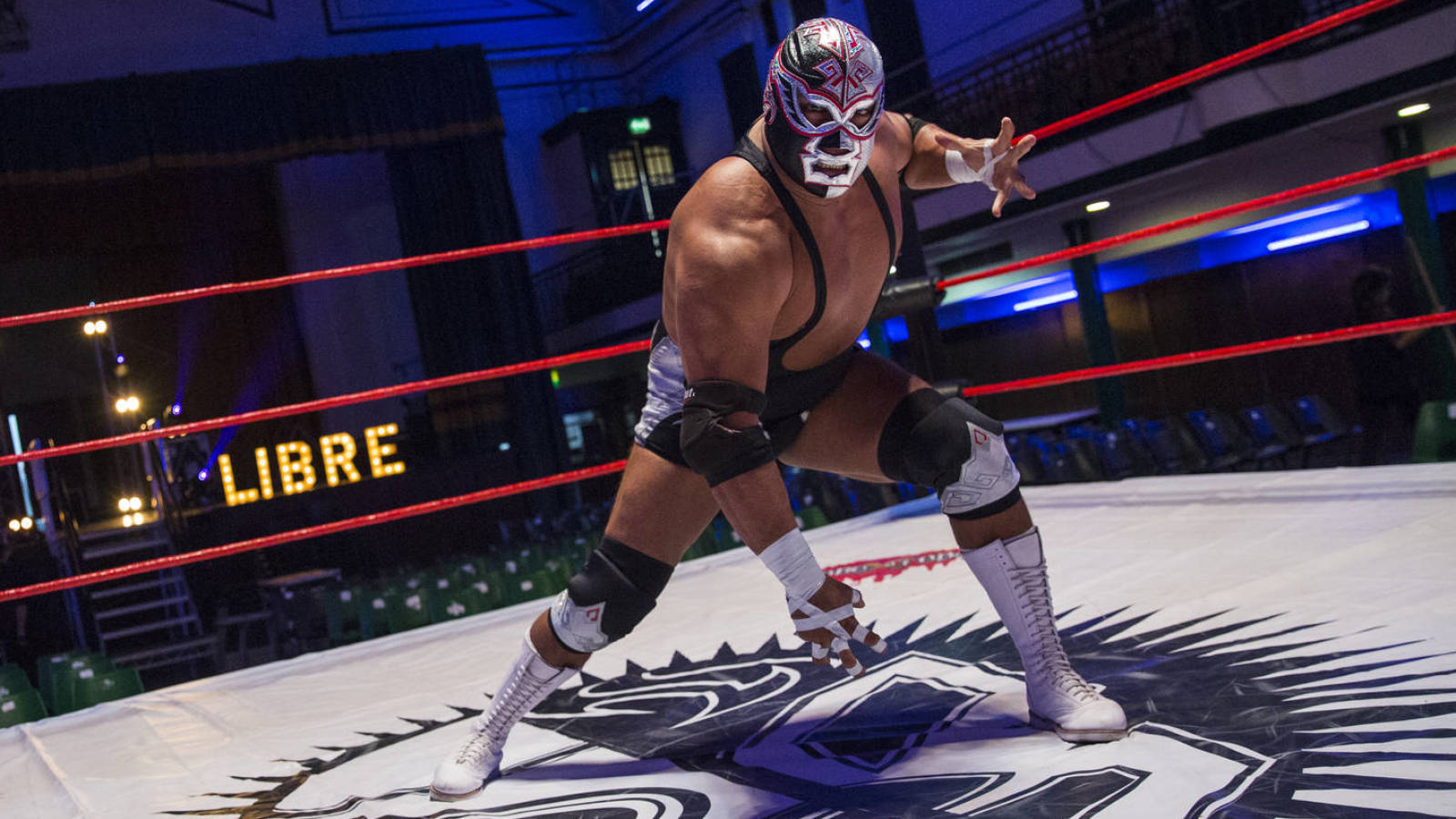 Wrestler Silver King dies after suffering heart attack in ring | Yardbarker1600 x 900