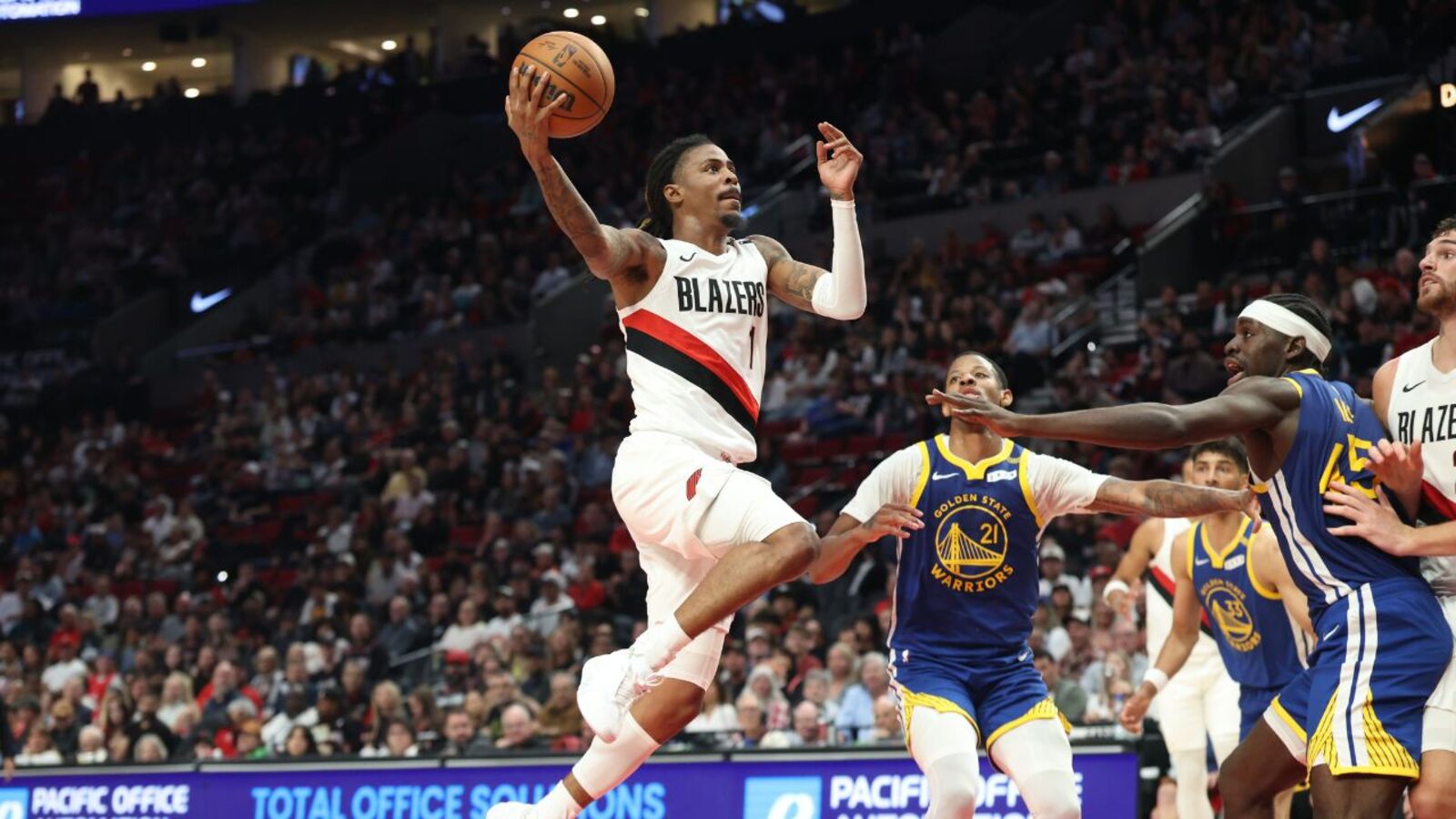 Ja Morant’s Viral Dunk Raises Concerns About His Declining Athleticism