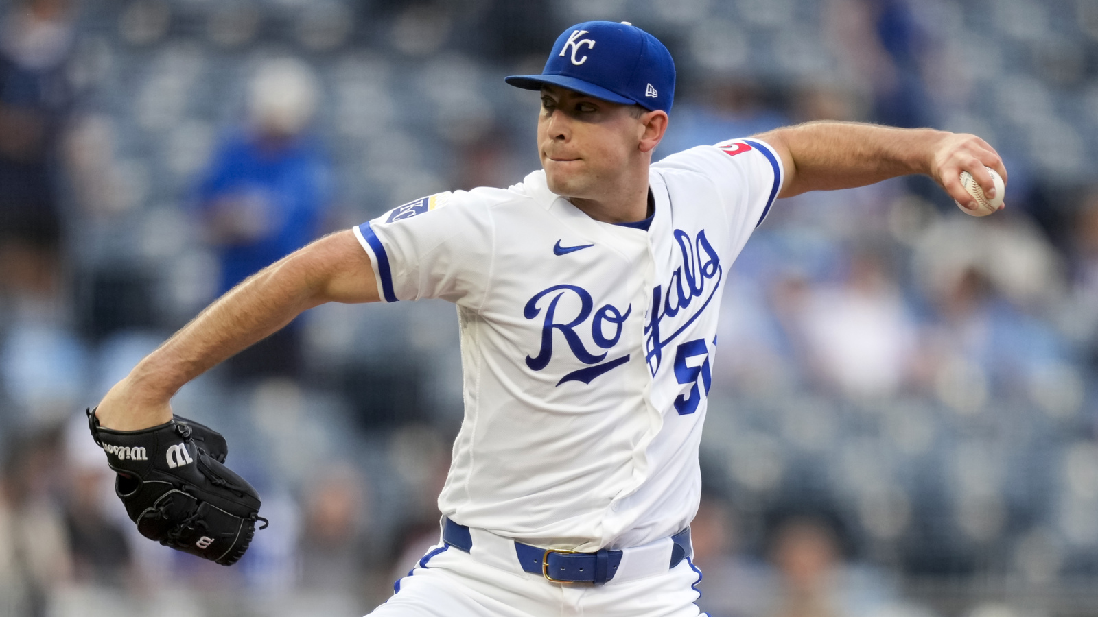 https://www.yardbarker.com/media/5/0/50a156bab0247f84f78110aef753356ade4fbada/thumb_16x9/three-potential-trade-candidates-kansas-city.jpg?v=2