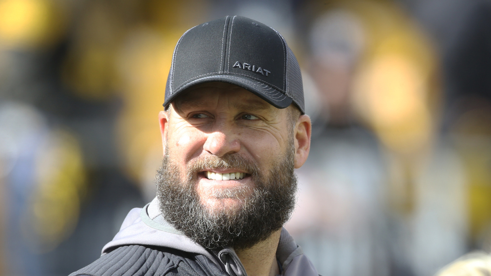https://www.yardbarker.com/media/5/0/50db2a8c9e894a02267e547c16431bcafbc78f67/thumb_16x9/ben-roethlisberger-mentions-familiar-name-as.jpg?v=1