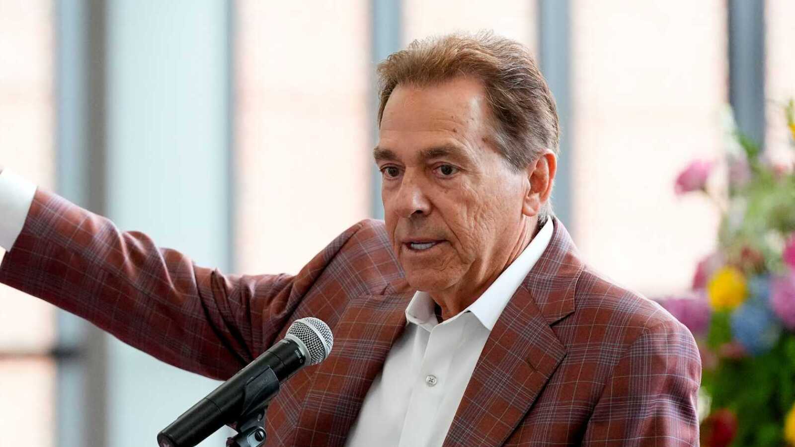 https://www.yardbarker.com/media/5/1/511d8efea0826cad12ce0d39a74b15067bdb4789/thumb_16x9/nick-saban-names-one-killing-ohio-state.jpg?v=1