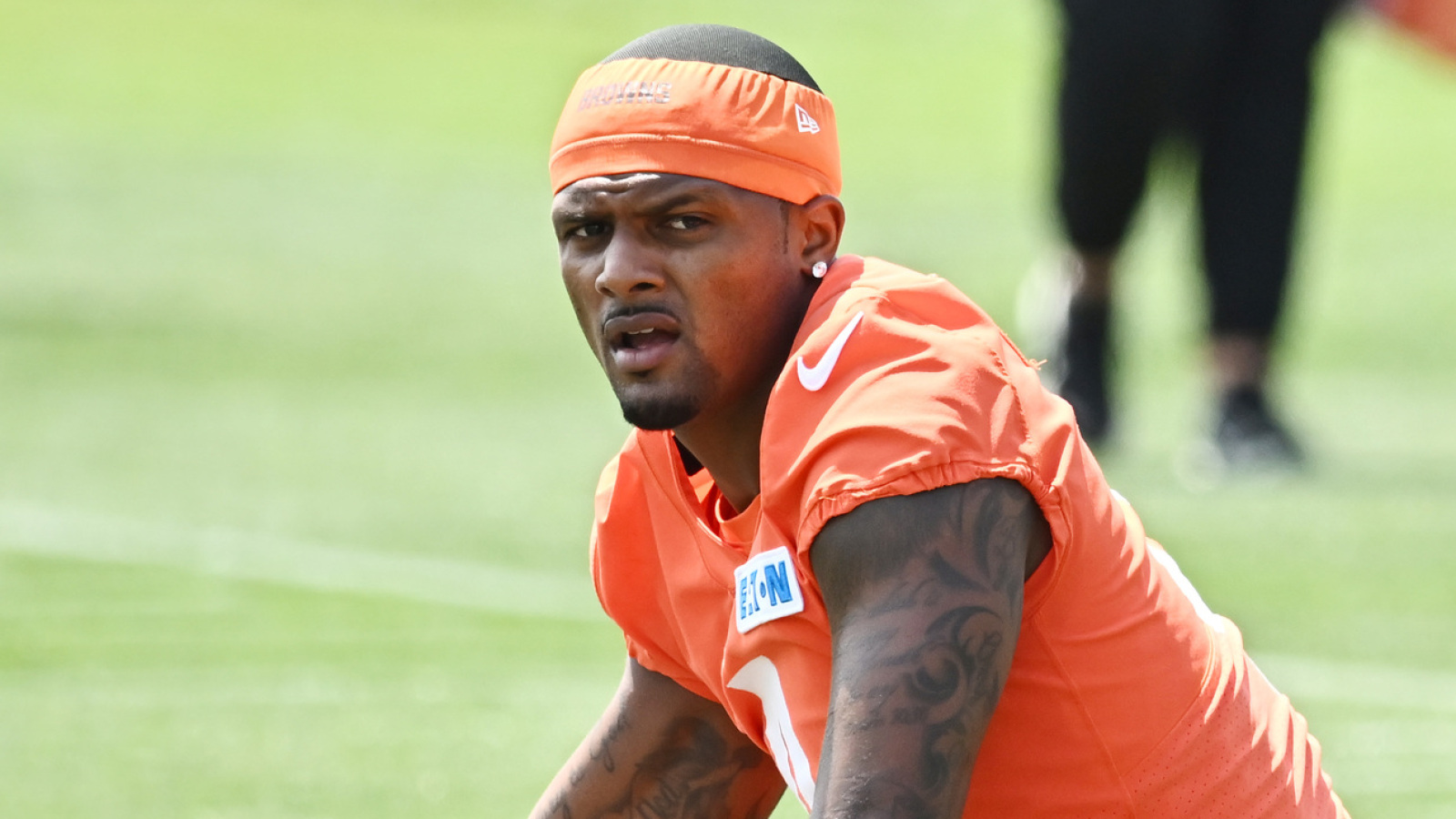 Deshaun Watson Shines in Practice, Challenges Shedeur Sanders for QB Spot