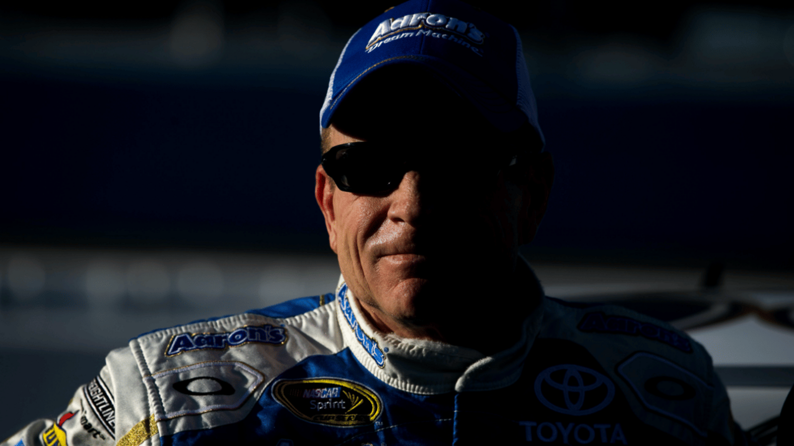 'I Wasn’t Going to Cry': Mark Martin Reveals the Biggest Reason NASCAR ...