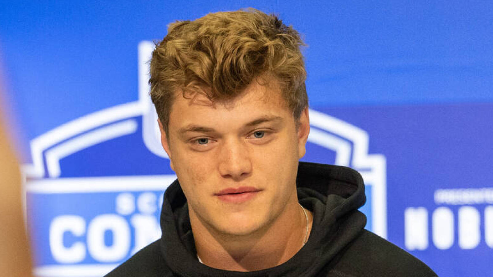 NFL mock draft roundup: QB history could be made in top five