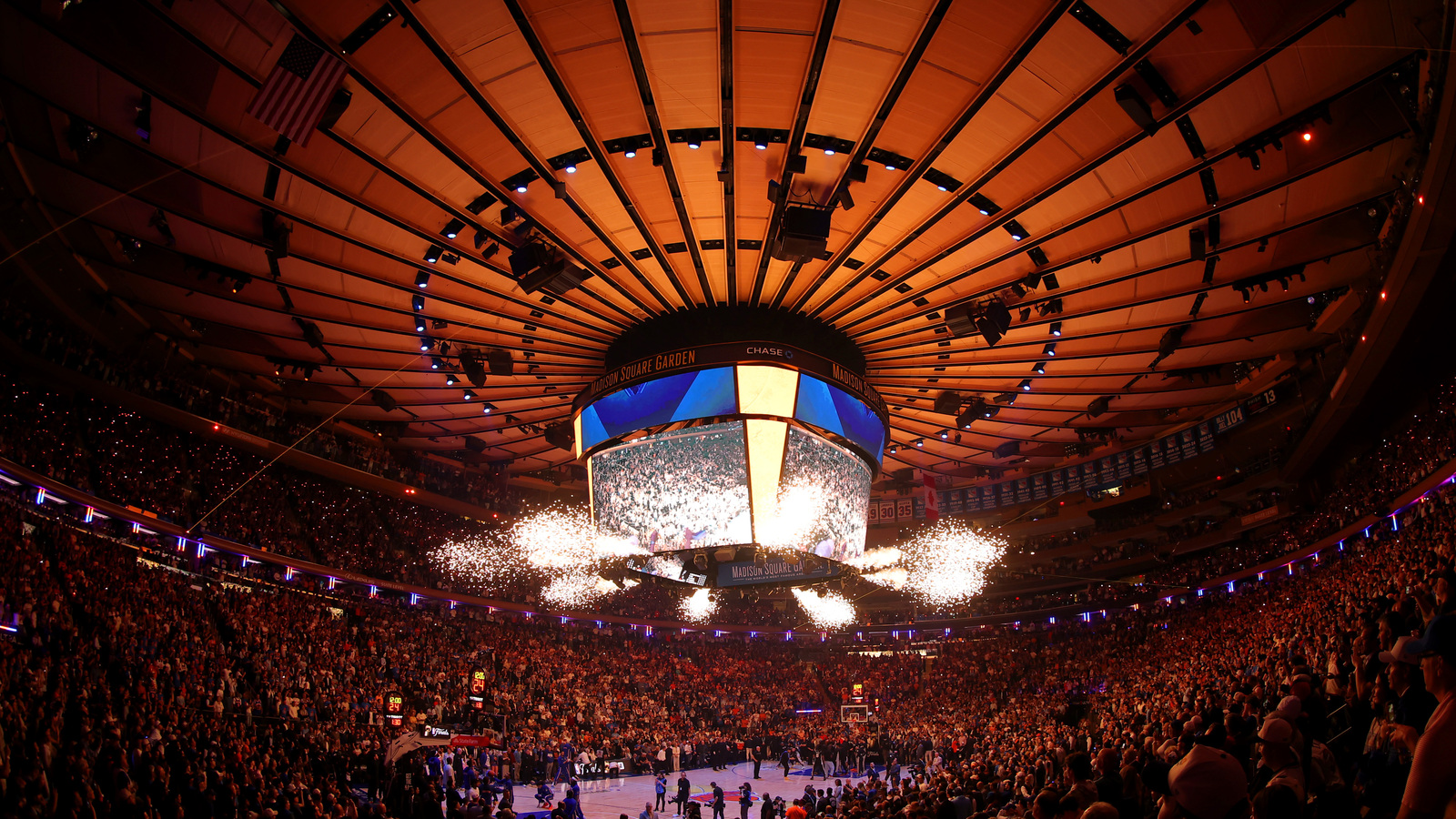 Hip-Hop Legend Reportedly Punched in Scuffle at Madison Square Garden on Knicks Banner Night as Video Surfaces