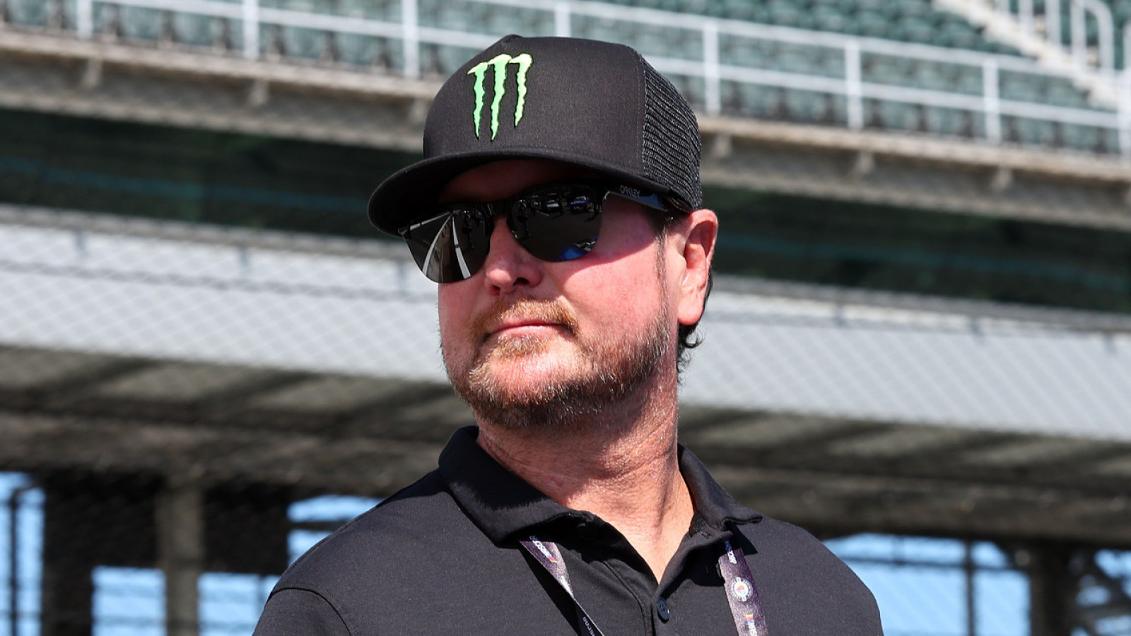 https://www.yardbarker.com/media/5/1/51dc843cb1844683b286028bb8ceda47cac04319/thumb_16x9/kurt-busch-reveals-he-ran-indy-500-go-beat-roger.jpg?v=1