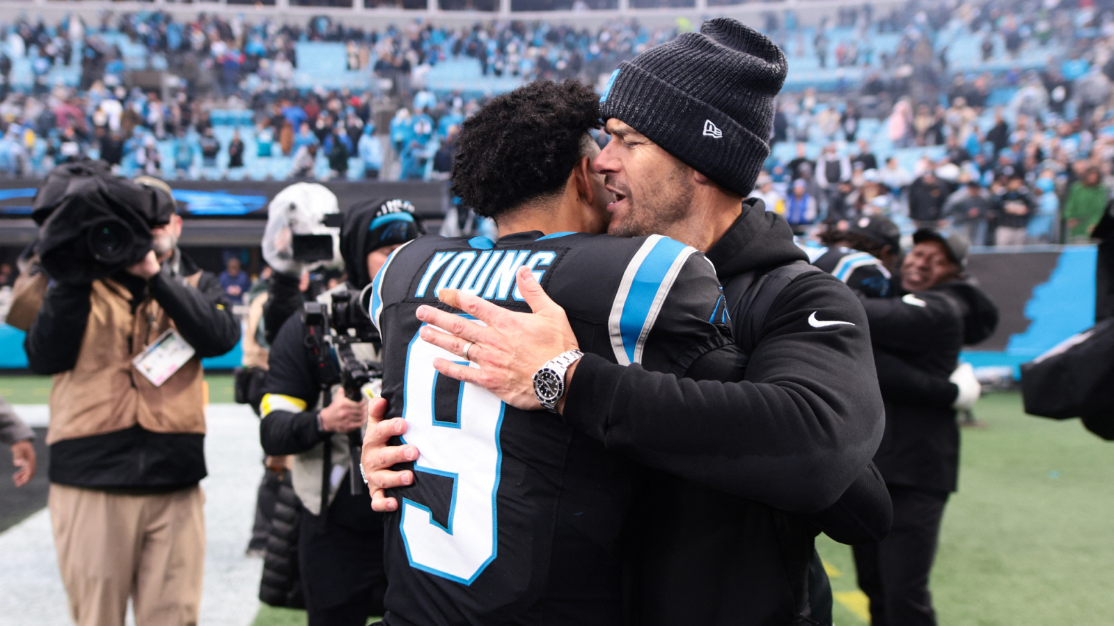 https://www.yardbarker.com/media/5/2/525efb11b37ed7ab89b63de1f143ec2cace1b3d1/thumb_16x9/active-game-winning-drives-leaders-quiz.jpg?v=1