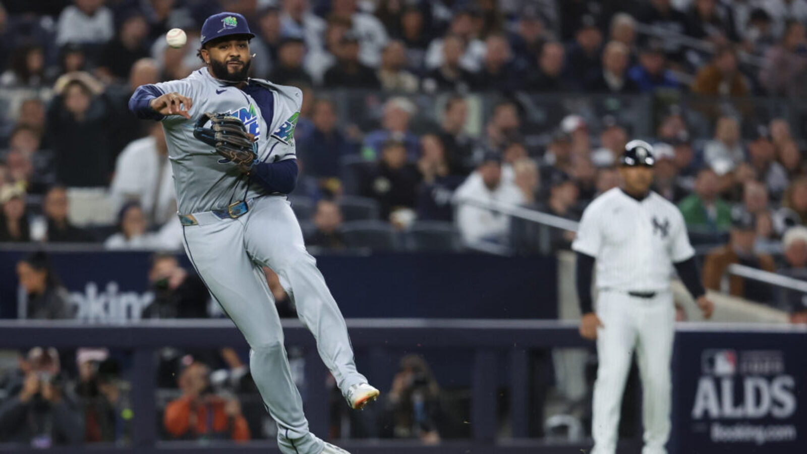 Tampa Bay Rays Complete Sweep of Yankees, Advance to ALCS