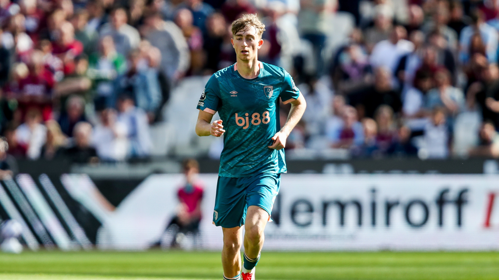 News Images Exclusive claims Chelsea are trying to get Dean Huijsen in for the Club World Cup Originally posted on Chelsea News | By Simon Phillips | Last updated Apr 24, 2025 9:44 AM ET