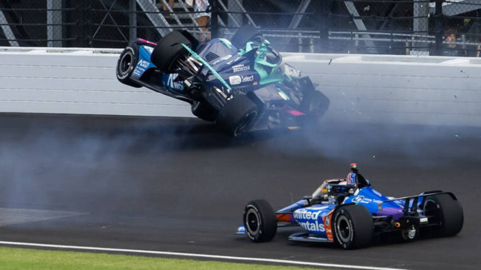 Watch: Big crash ensues on Lap 1 of 2024 Indianapolis 500 - Vimarsana News
