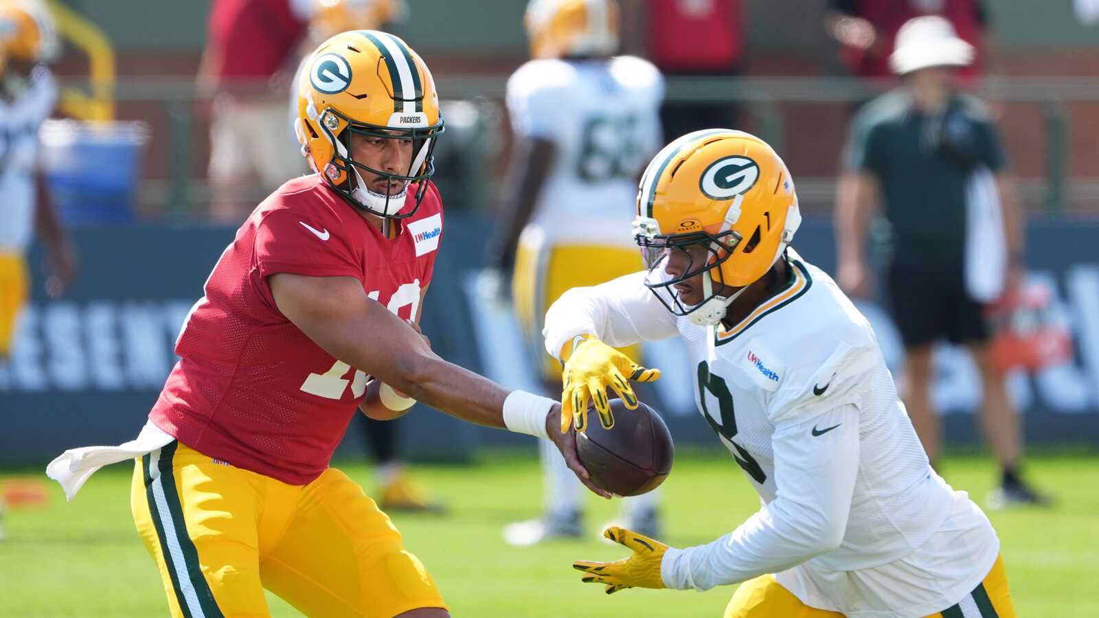Josh Jacobs Returns to Practice, Set to Play Against Lions
