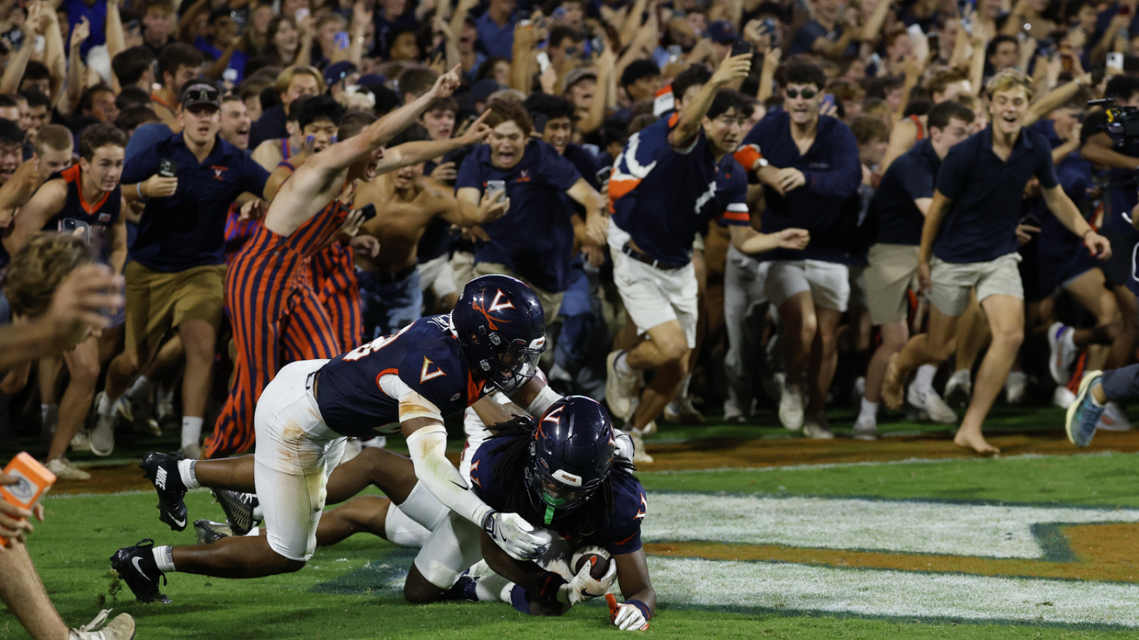 https://www.yardbarker.com/media/5/3/53a4079d21b78348ca74bfafad55dabb0b308573/thumb_16x9/virginia-gets-signature-win-upset-8-fsu.jpg?v=1