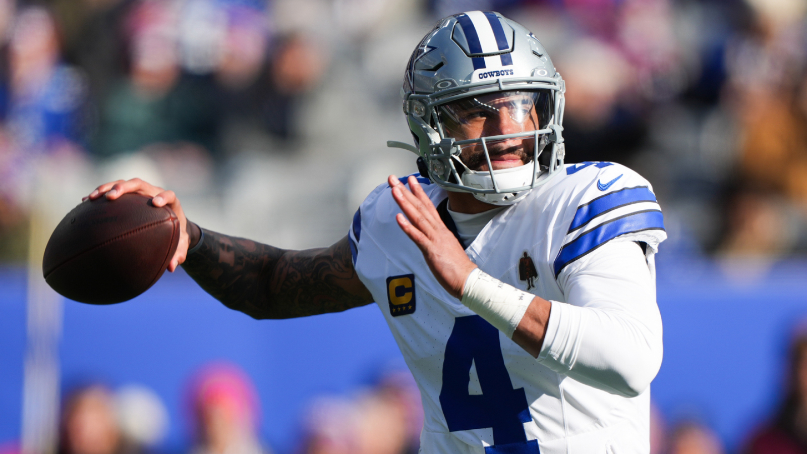 https://www.yardbarker.com/media/5/3/53a6d22c7158691566bba112eb1c28ba393cc902/thumb_16x9/dak-prescott-reveals-he-wants-improve-frustrating.jpg?v=1