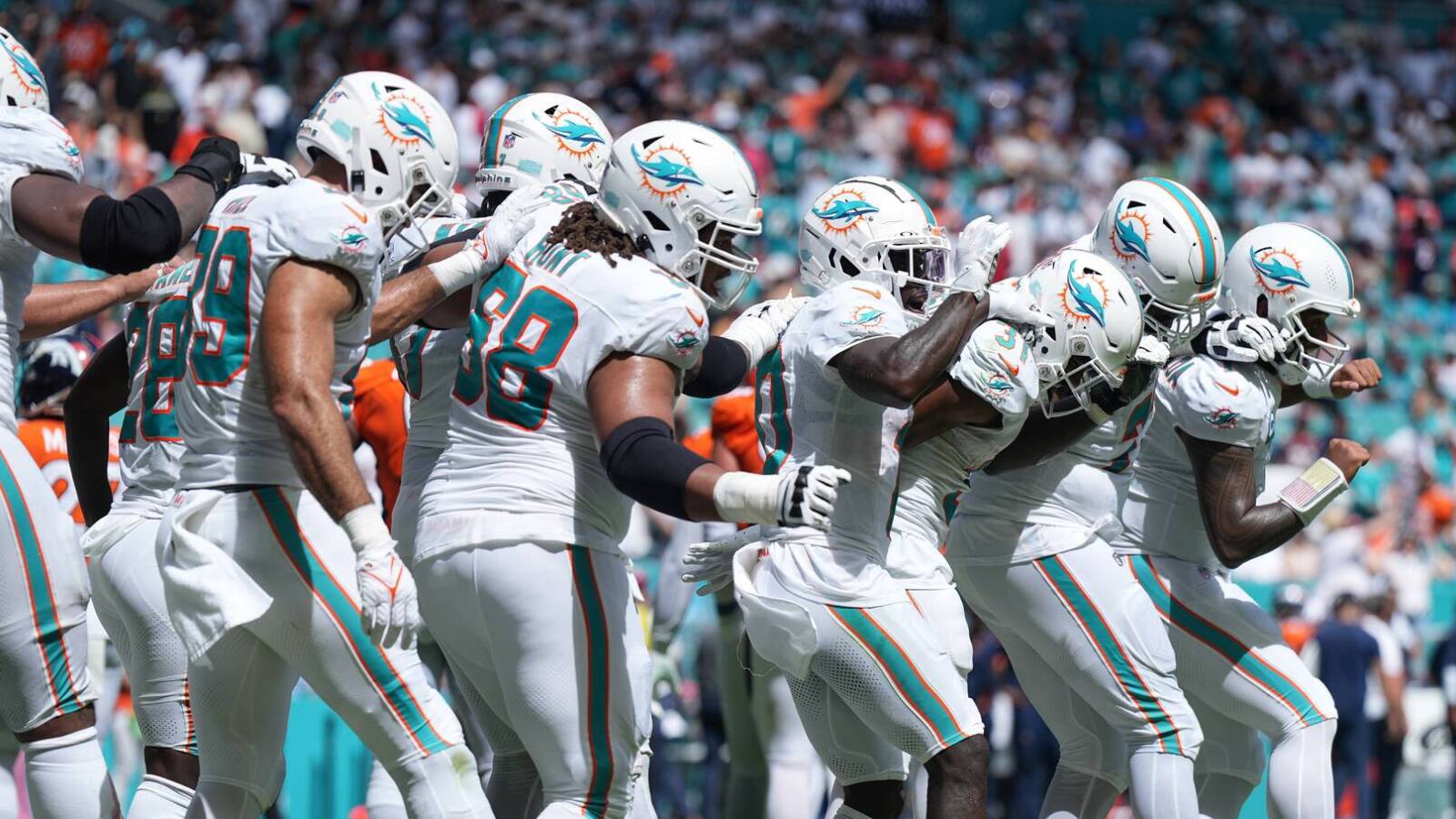 Dolphins rewrite history books in 7020 rout of Broncos Yardbarker