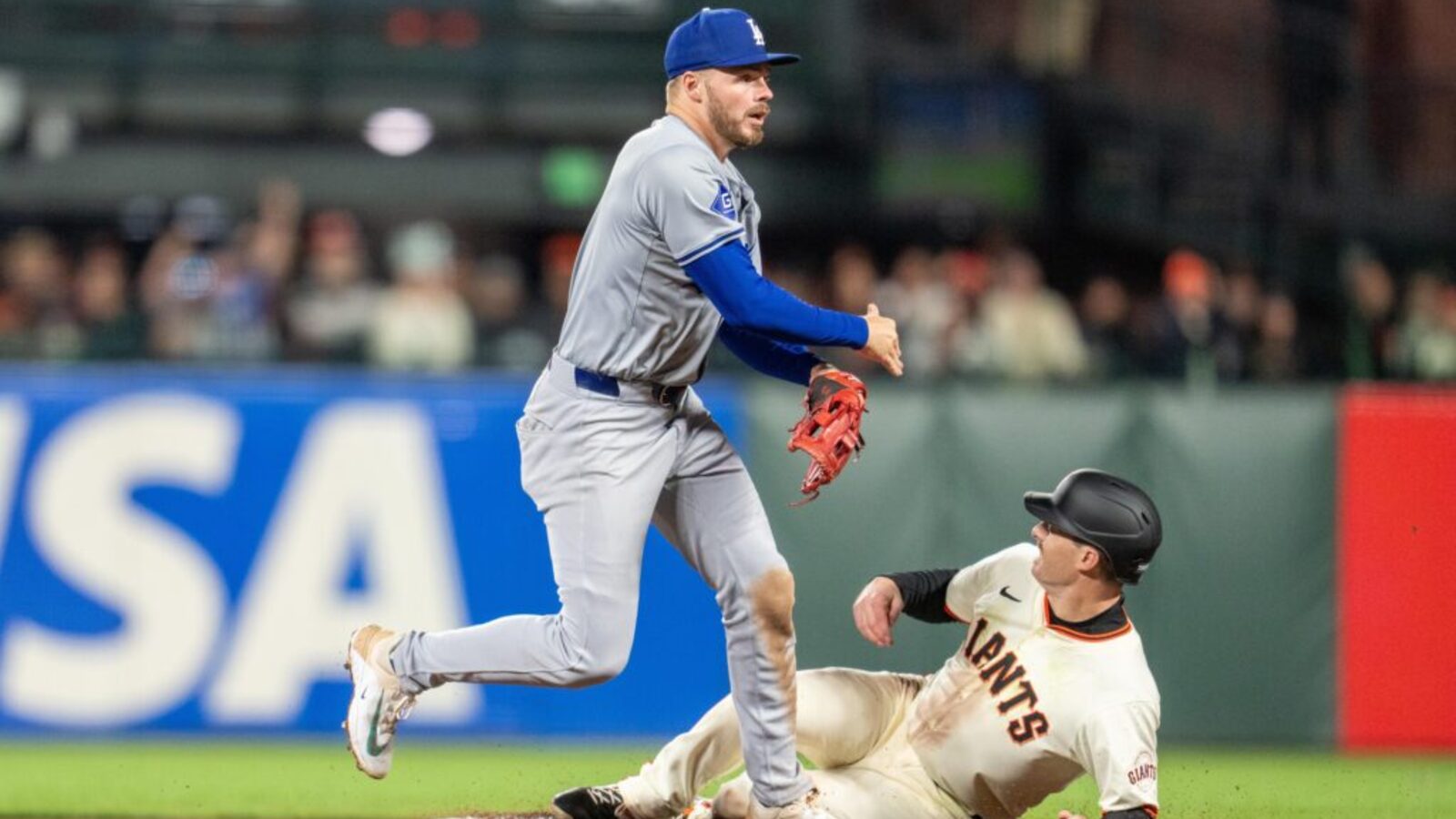 MLB Insider Reveals that the Dodgers Made Late Push for 2x ERA Champion - Vimarsana News