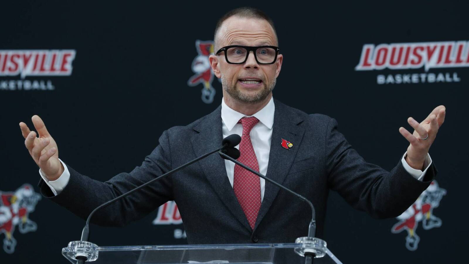 Every Louisville MBB scholarship player enters portal