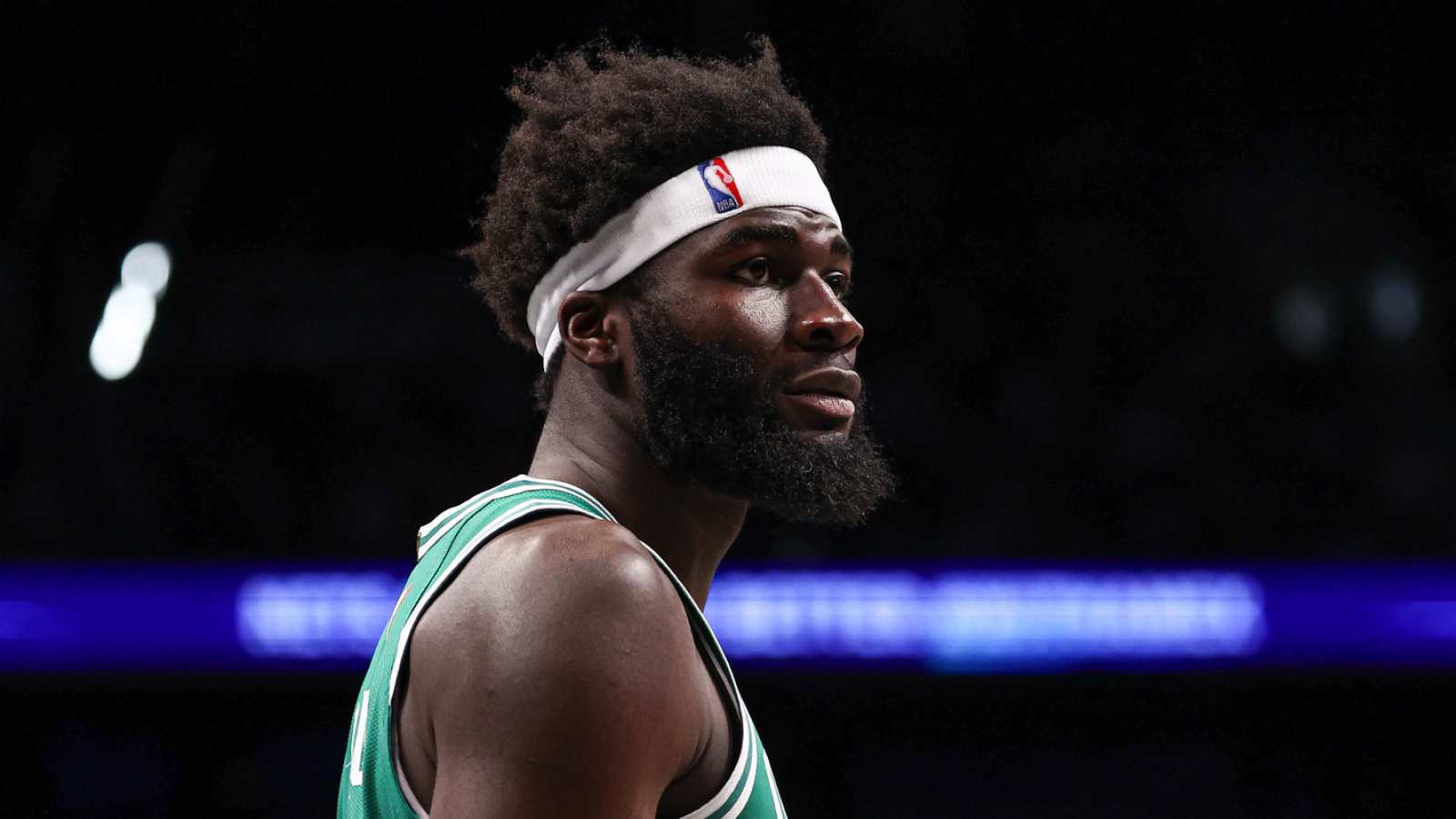 https://www.yardbarker.com/media/5/3/53eab7e8750dc22fc08f52c5716df39a5fe6e9d2/thumb_16x9/concerning-update-emerges-celtics-new-starting.jpg?v=1