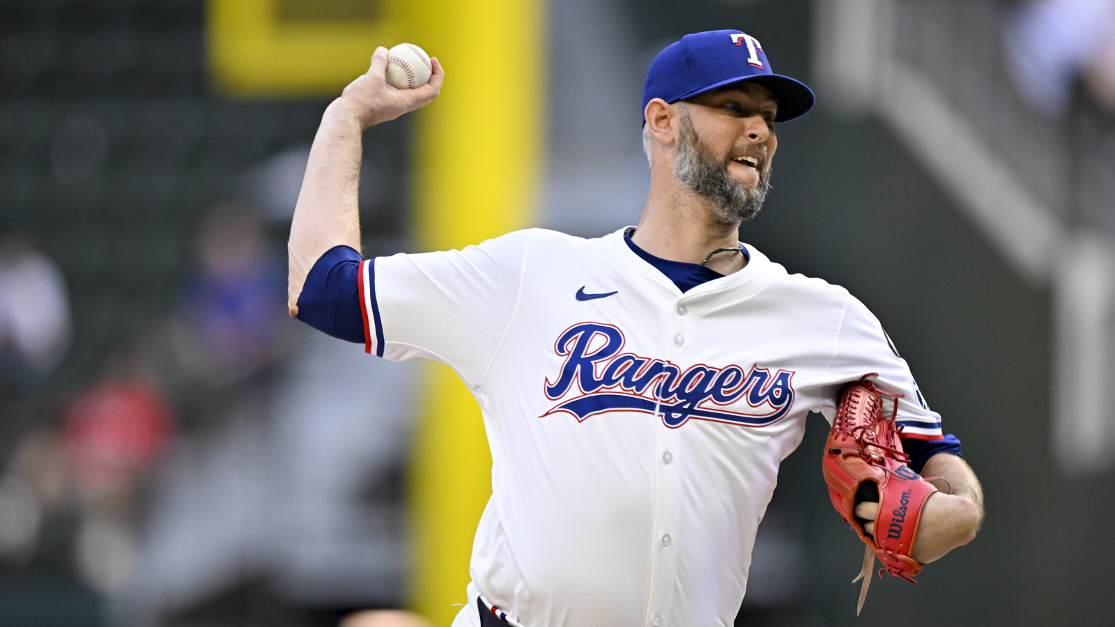 Rangers To Re-Sign Chris Martin | Yardbarker