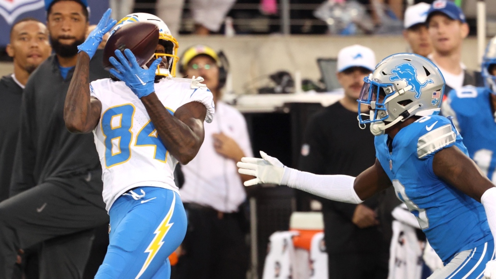Chargers rookie KeAndre Lambert-Smith hauls in first NFL touchdown ...