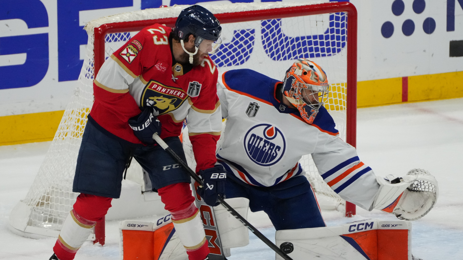 Watch: Panthers, Oilers trade goals early in Game 7 of SCF
