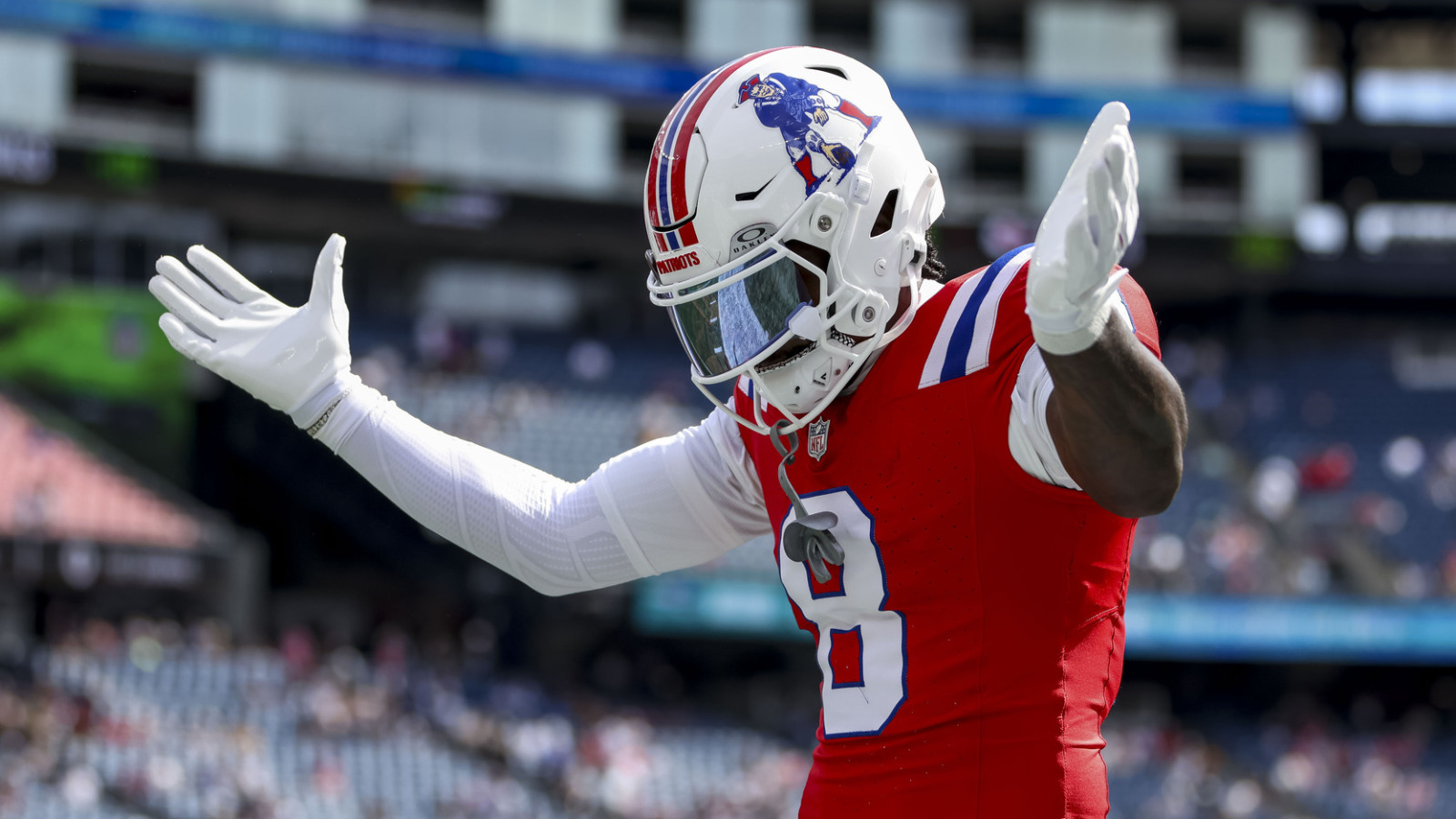 https://www.yardbarker.com/media/5/4/548533ee6181f16ce32ae8c7c8e50ba8e6fe9b95/thumb_16x9/6-1k-receiving-yard-nfl-seasons-quiz.jpg?v=1