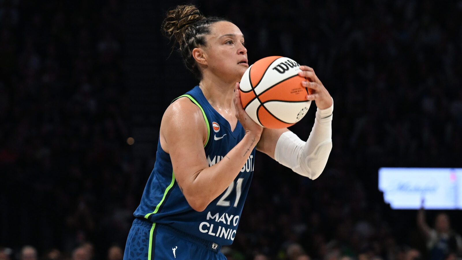 'I'm Damn Near 40': Kayla McBride Has Perfect Response After WNBA Record
