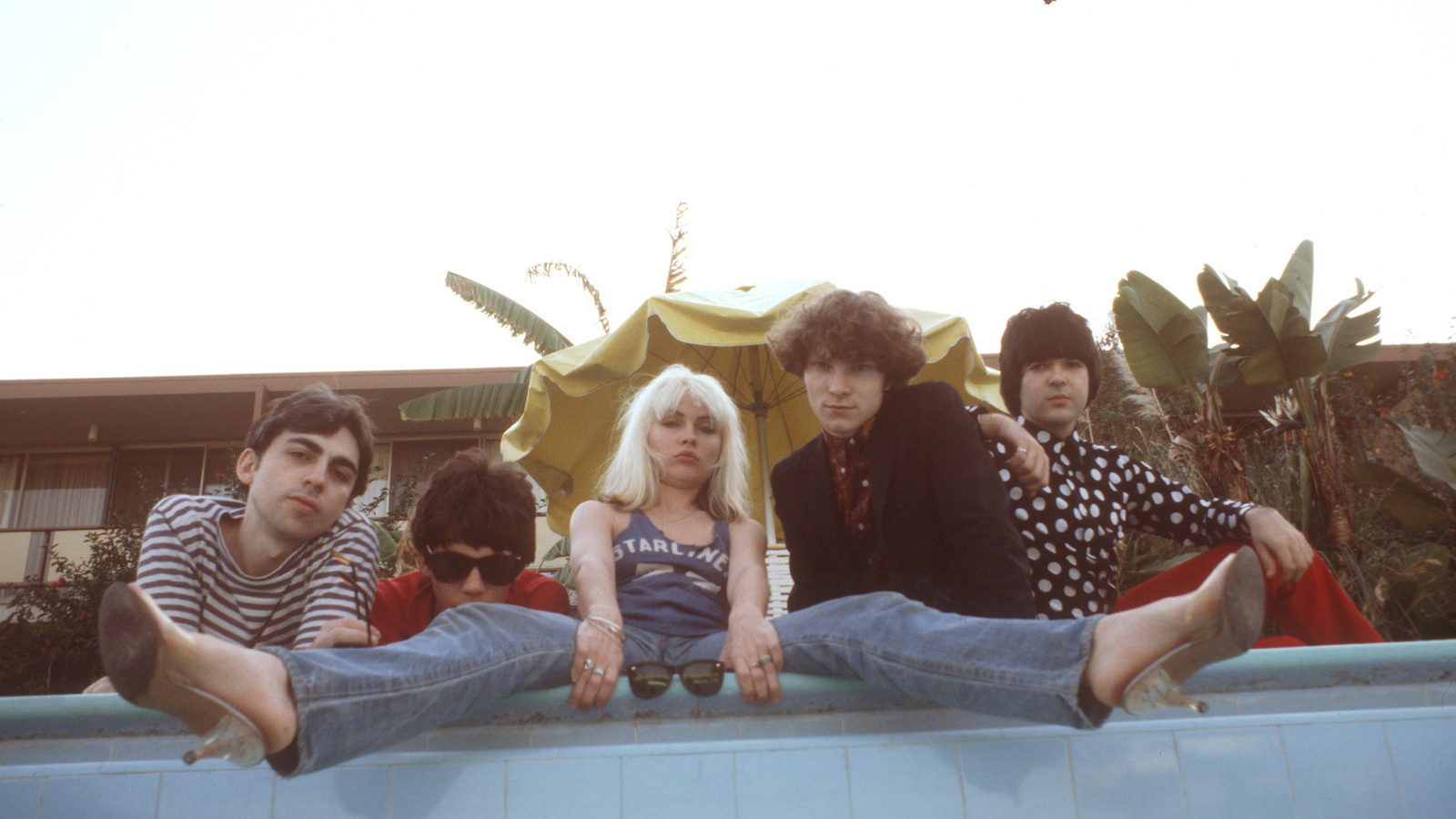 25 notable mostly male bands that are fronted by a woman