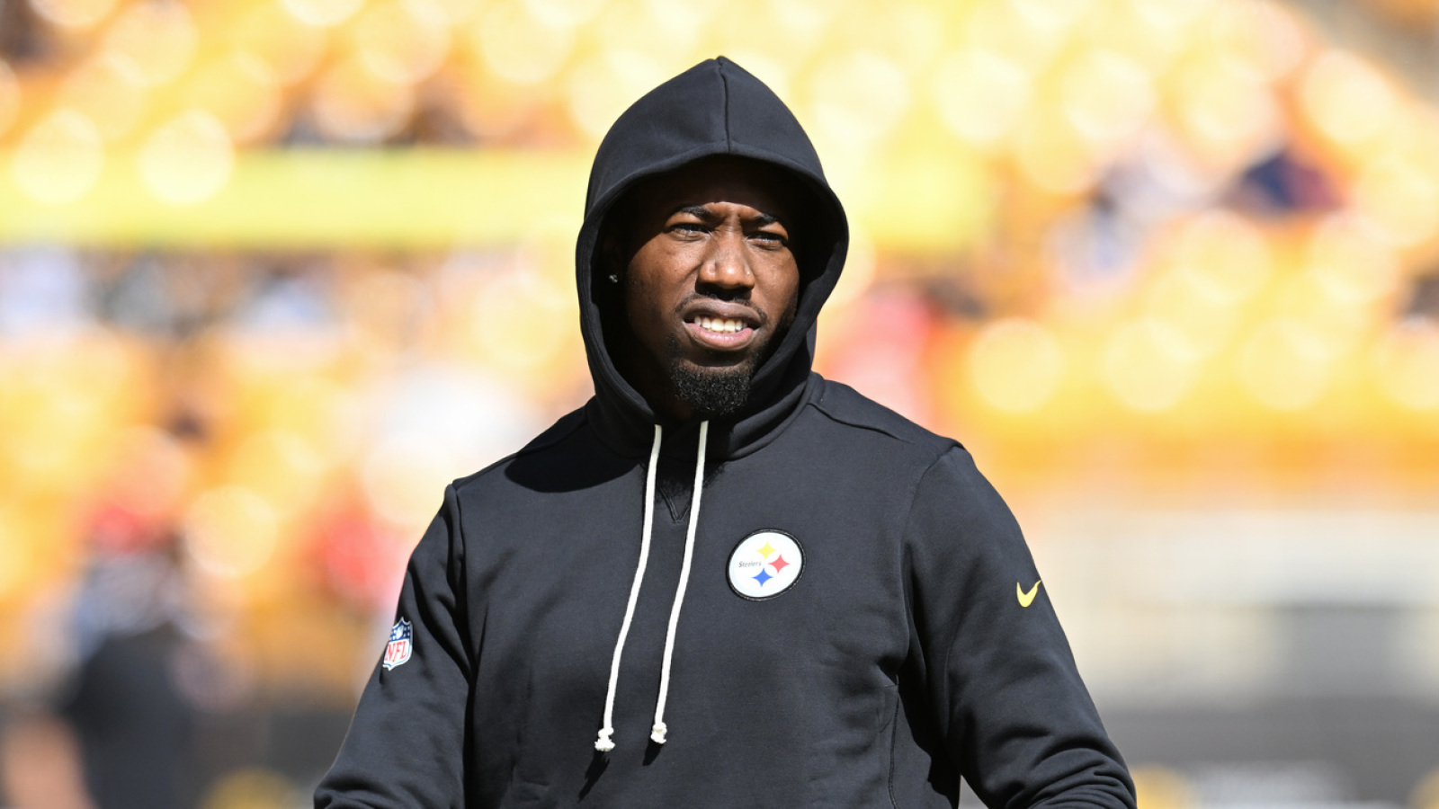 https://www.yardbarker.com/media/5/4/54daa0680fb6e6d790b4e508eec7b877d9ba1e82/thumb_16x9/joey-porter-jr-linked-nfc-east-team-other-cowboys.jpg?v=1