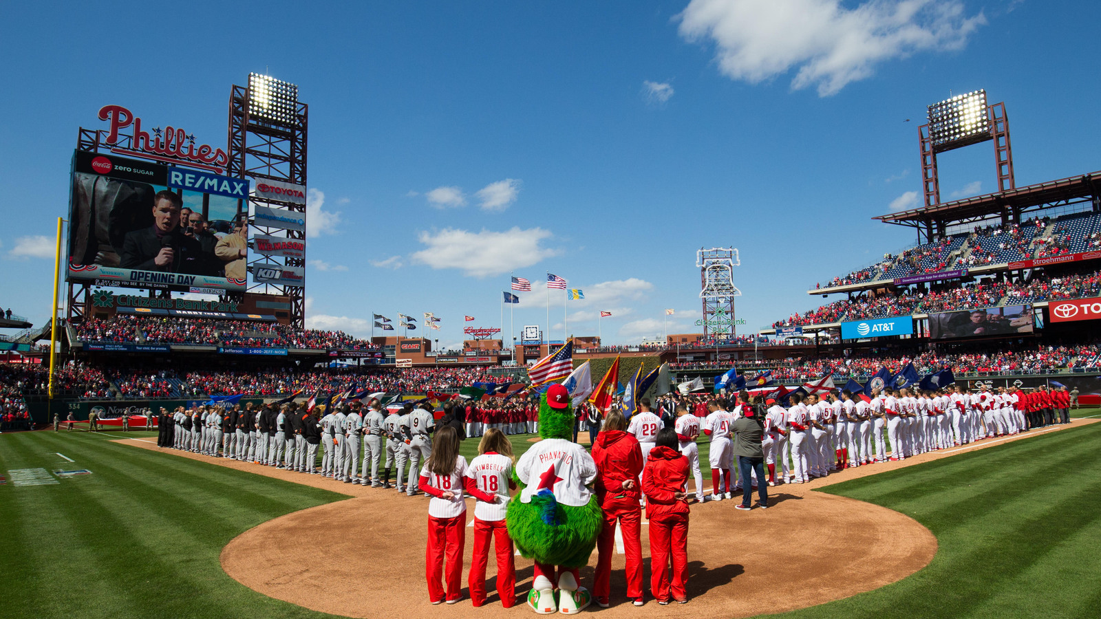 Check out this new baseball-themed park next to the ...