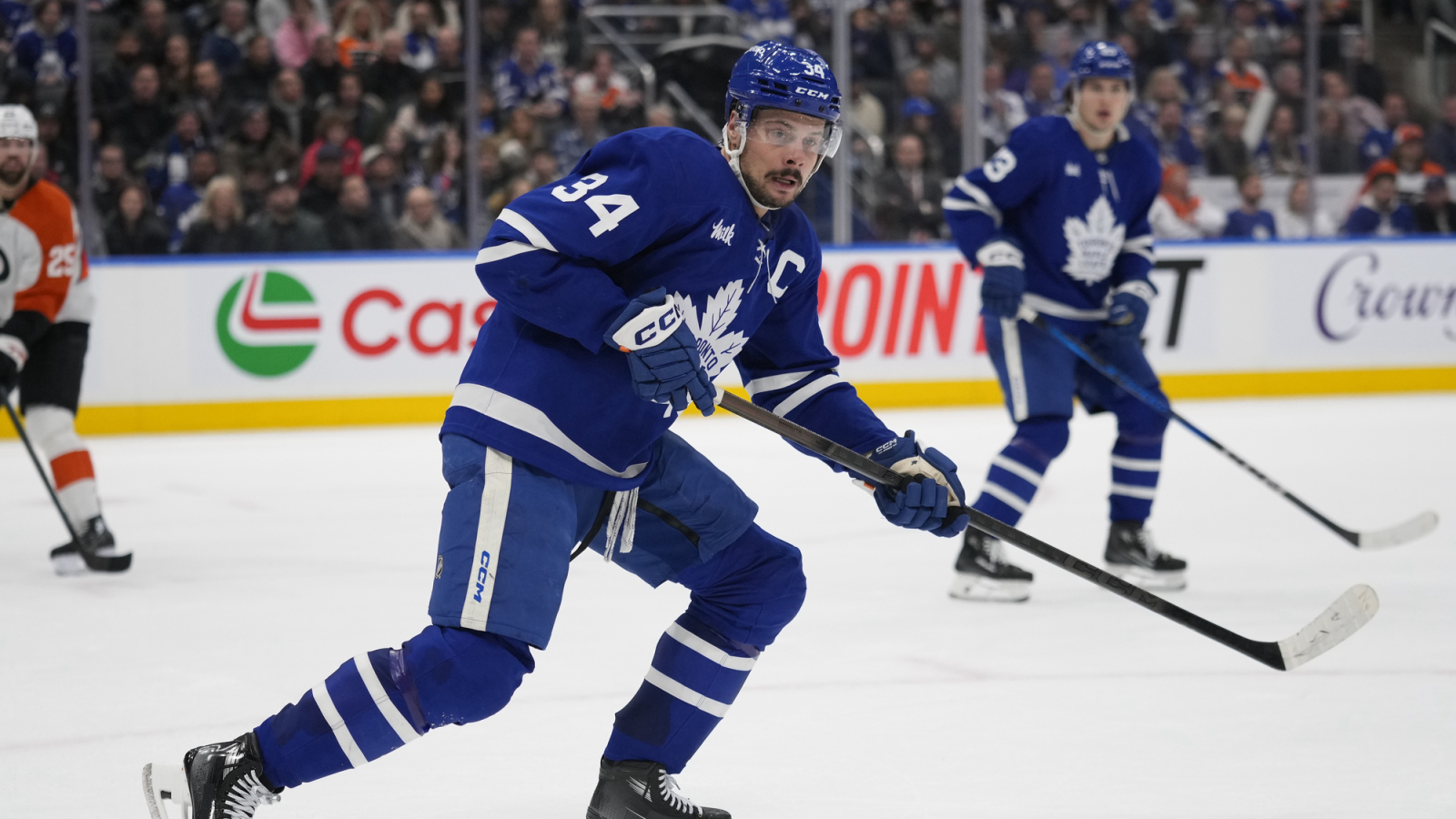Auston Matthews and Connor McDavid Recreate the Mats Sundin and Wayne Gretzky Commercial for