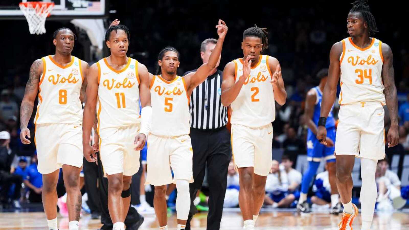 Tennessee vs Houston Prediction, Preview & Odds NCAA Tournament Midwest Regional Final Yardbarker