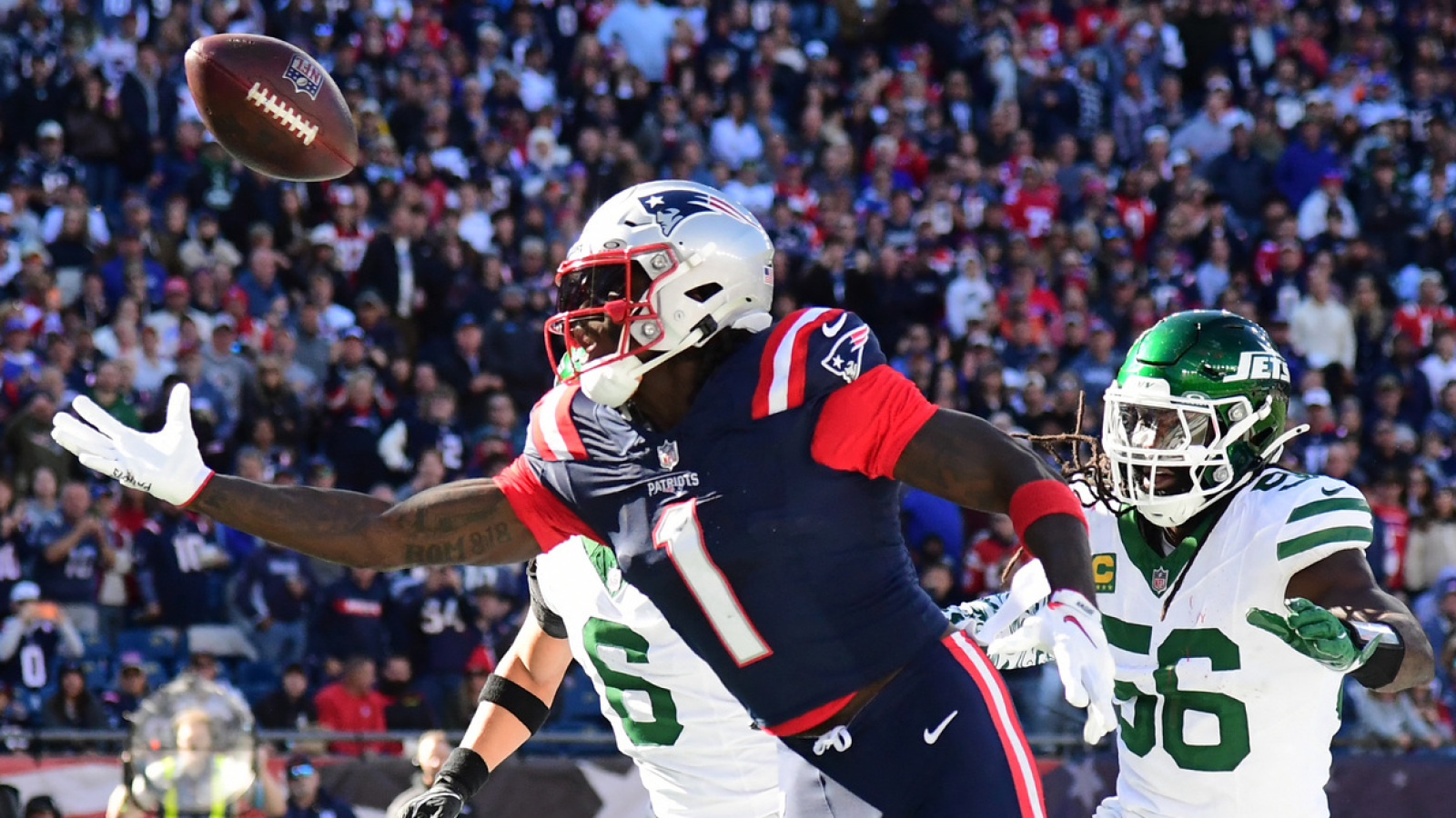 A.J. Brown Returns to Patriots with Mixed Performance
