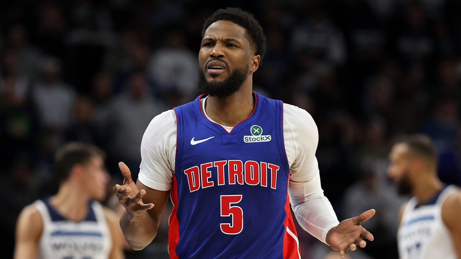 https://www.yardbarker.com/media/5/5/55cec782cb6dbb50138c6ab024f7ca9cd8335baa/thumb_16x9/pistons-should-bring-back-exonerated-sharpshooter.jpg?v=1