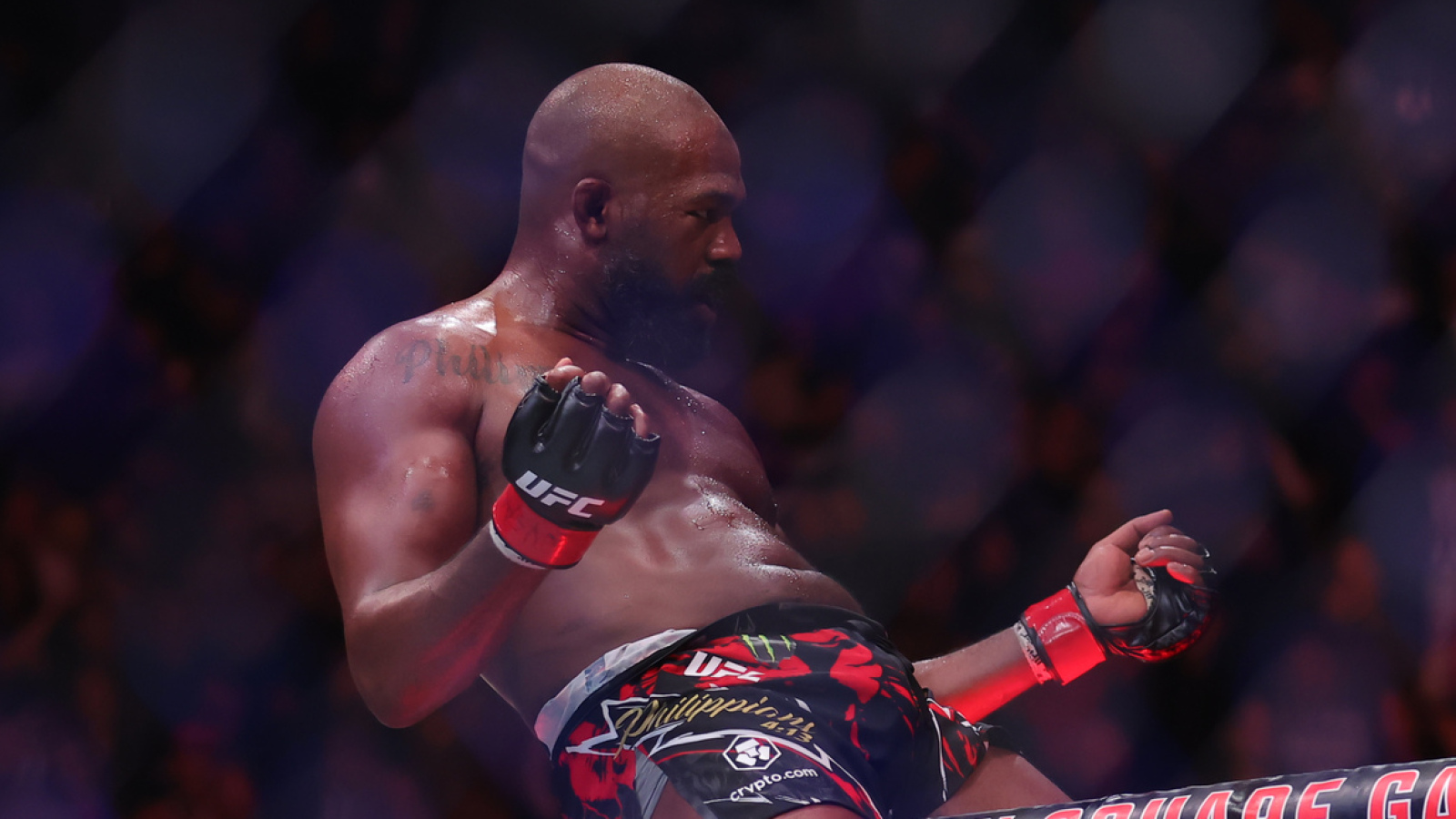 https://www.yardbarker.com/media/5/5/55fa237e2b5c486f9d69fa6a6cbb7d77734d7106/thumb_16x9/jon-jones-makes-shocking-u-turn-on-ufc-retirement.jpg?v=1