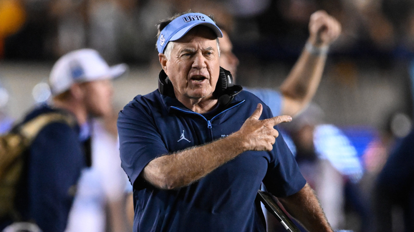 https://www.yardbarker.com/media/5/6/5605c531f0113b073f7e1c0fda4a727e0480029b/thumb_16x9/bill-belichick-unc-almost-upset-16-virginia-ot.jpg?v=1