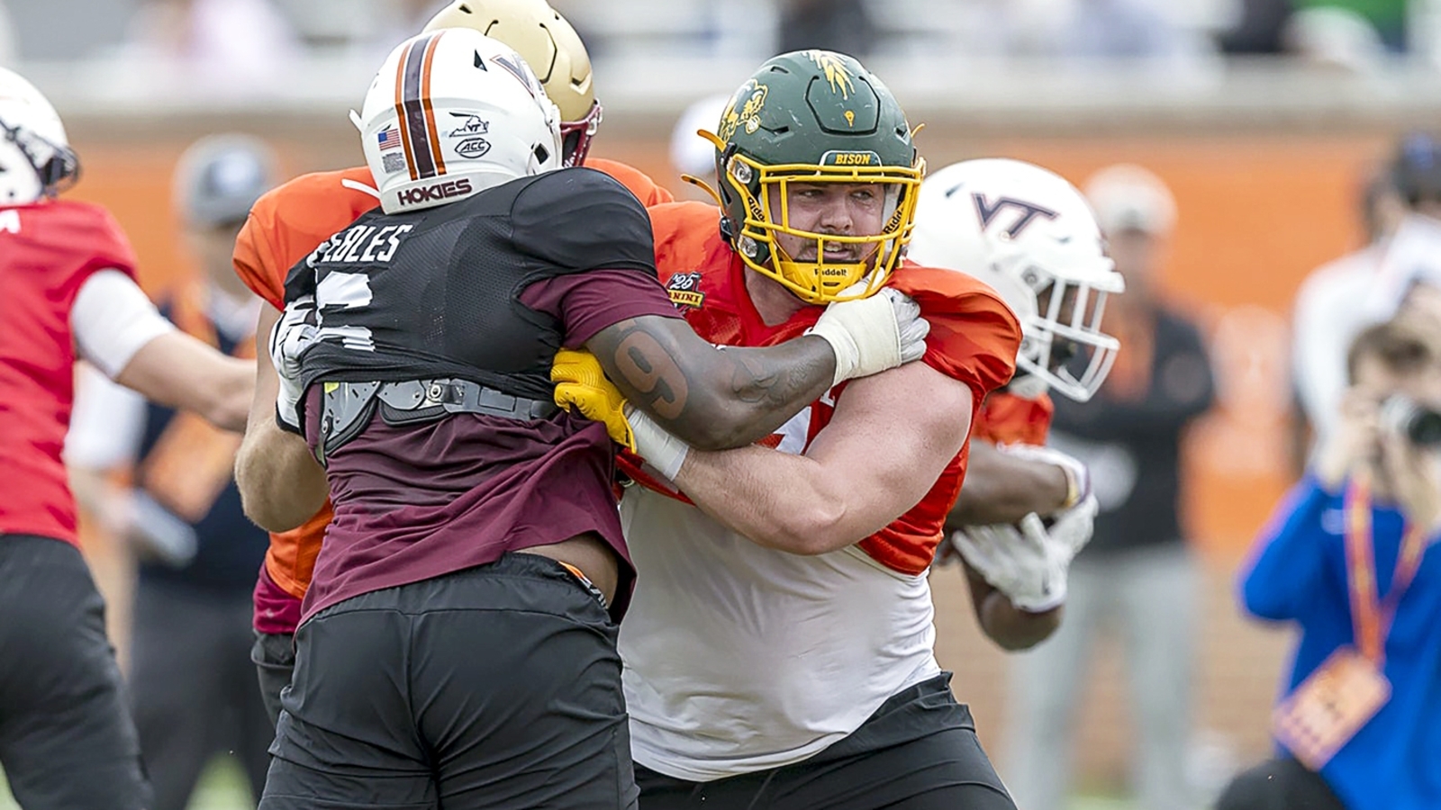 Daniel Jeremiah's final mock draft features surprising 49ers selection |  Yardbarker
