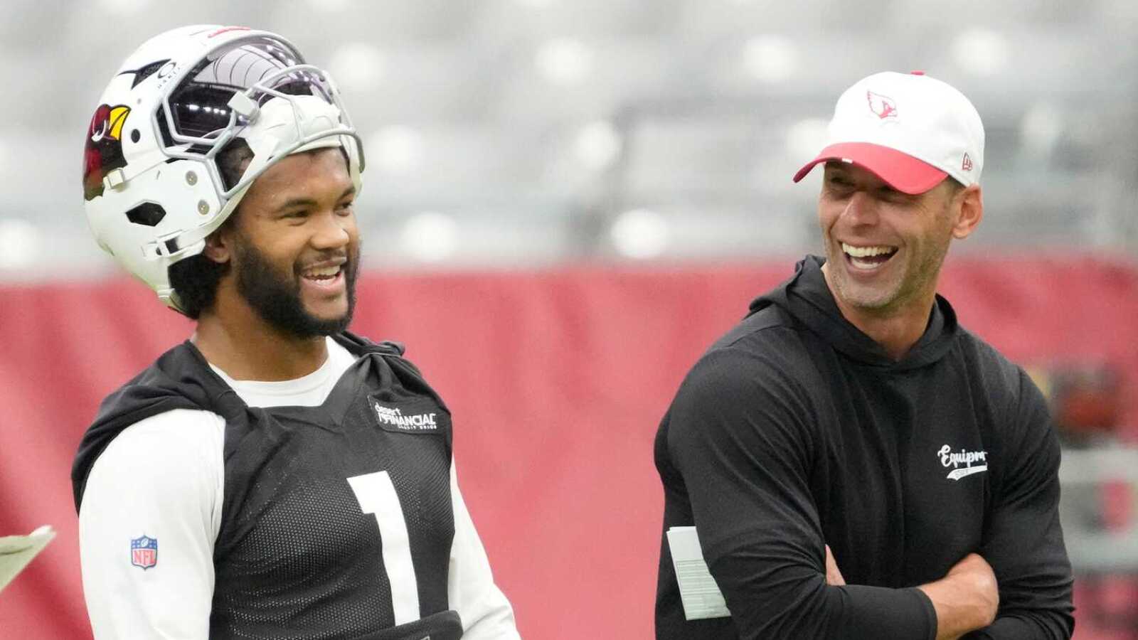 https://www.yardbarker.com/media/5/6/5624f0574628673f80ec0beab7a5abeadf897119/thumb_16x9/nfl-quarterback-rushing-yard-leaders-quiz.jpg?v=1
