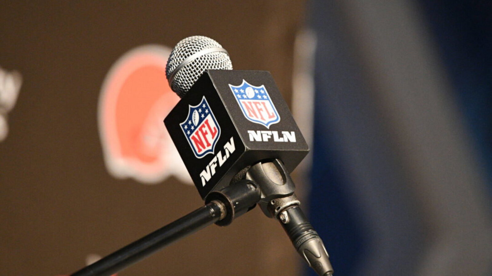 NFL Announces Punishment for Line Judge After Swearing at Trey McBride During Cardinals-Giants
