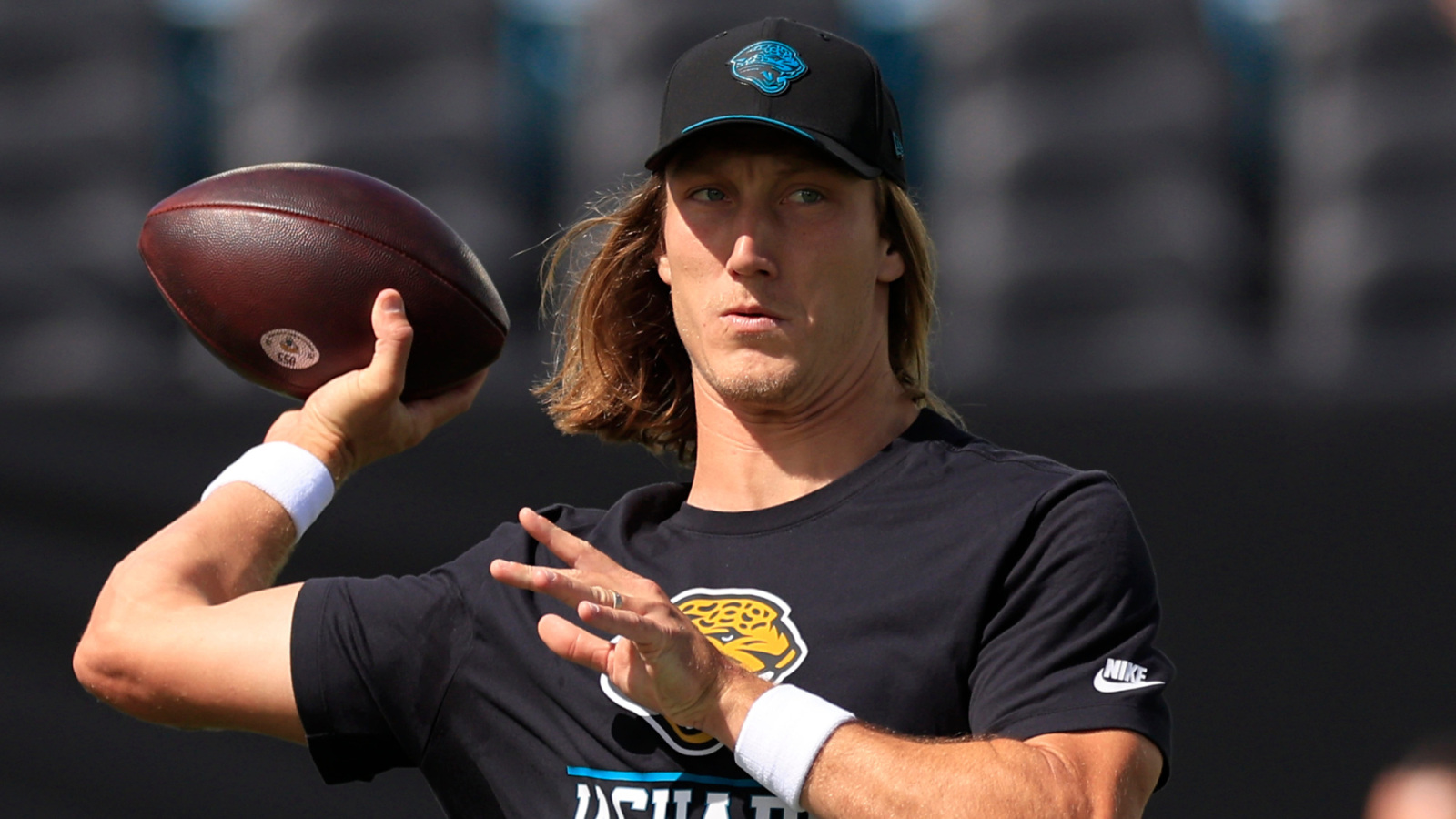https://www.yardbarker.com/media/5/7/5711bd934c19909aace1b3ac0c89dfc62621aea6/thumb_16x9/jacksonville-jaguars-quarterback-trevor-lawrence.jpg?v=1