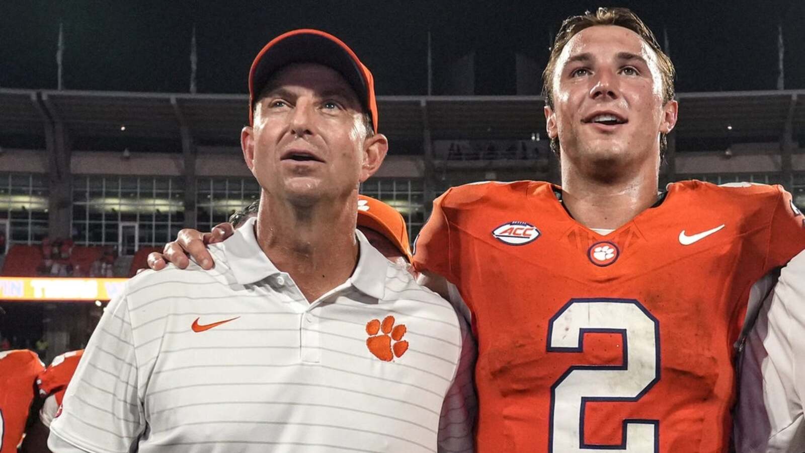 https://www.yardbarker.com/media/5/7/573f393234ef318b571c81c9e8c3eb0381a0d4e6/thumb_16x9/27032093.jpg