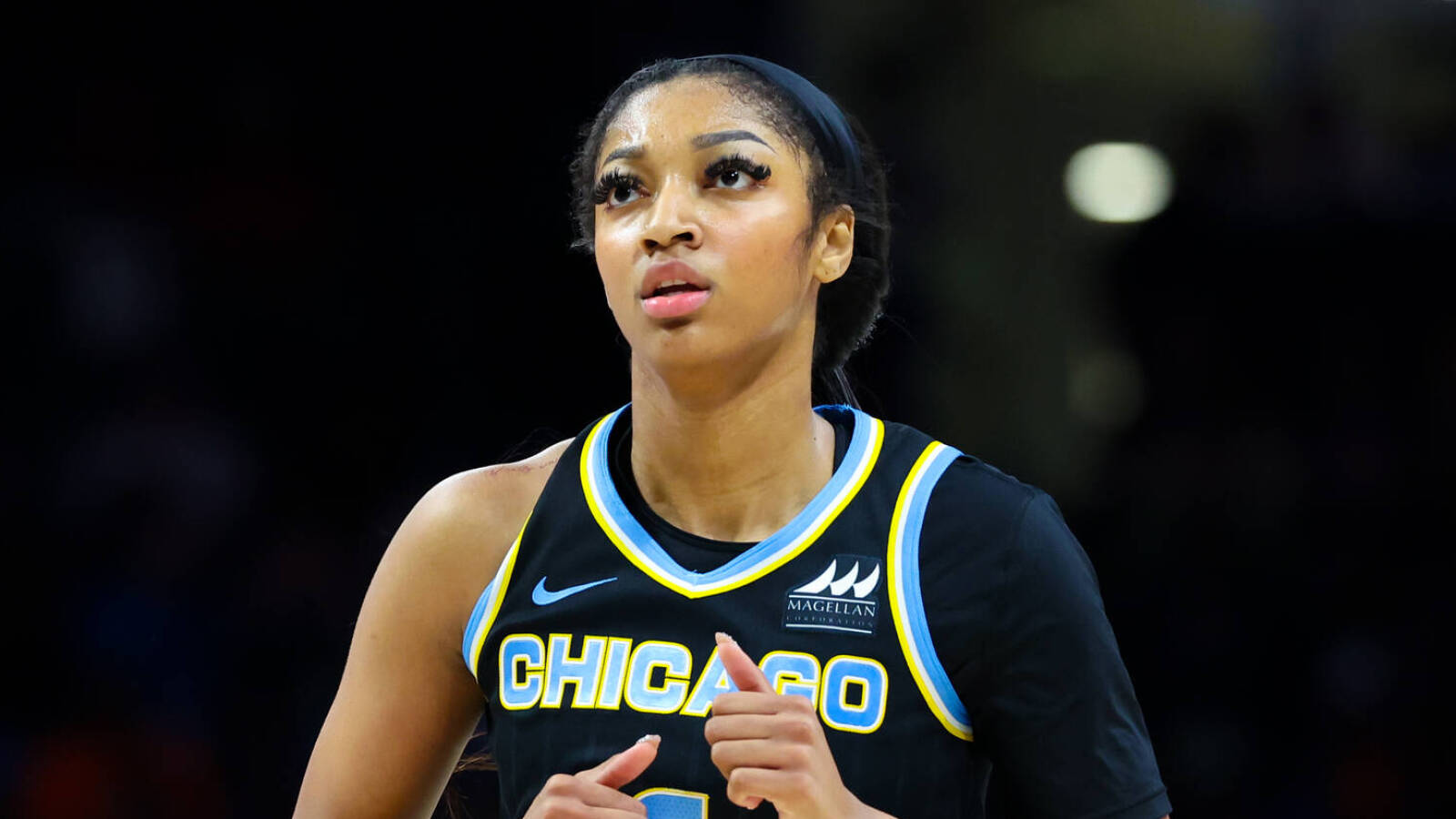 Sky win first game of season, Angel Reese sets WNBA record | Yardbarker