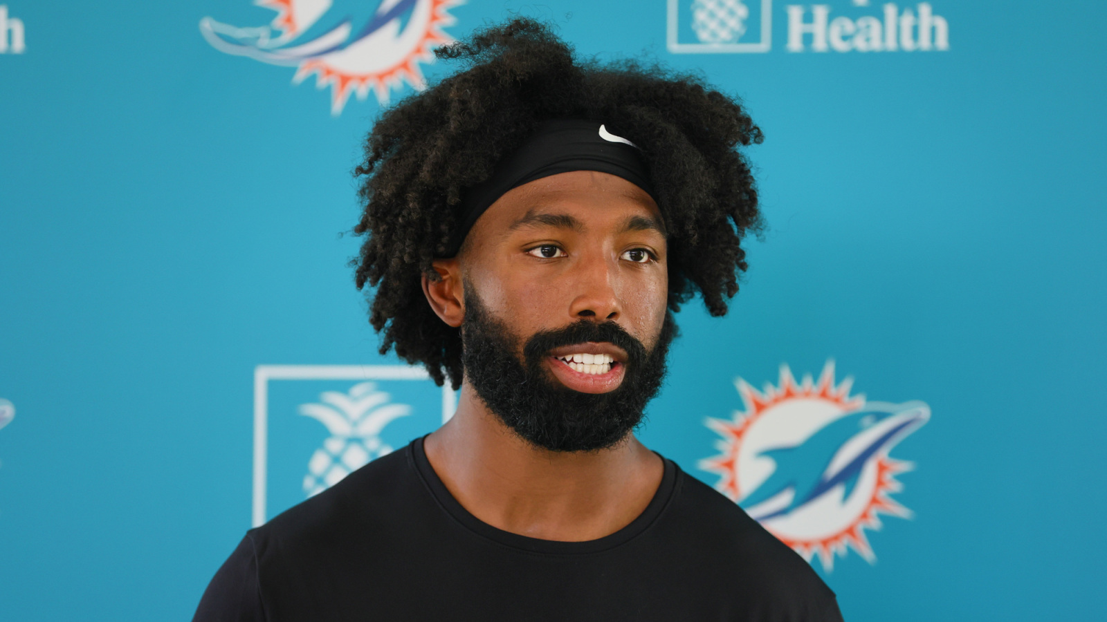 Bears Signing RB Salvon Ahmed