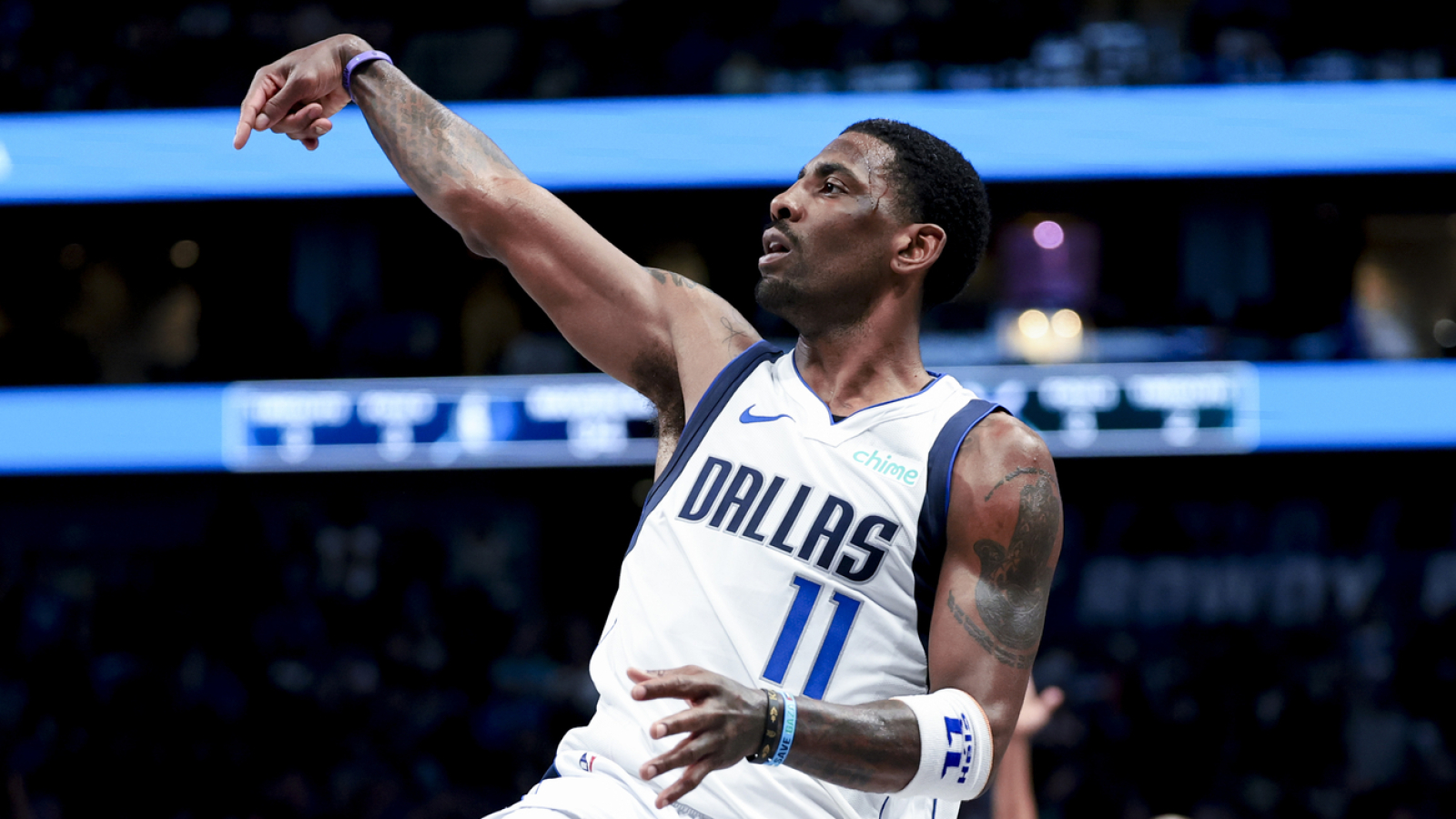 https://www.yardbarker.com/media/5/7/57bed8bd79d6ddbf8c4d4a181d3f4c05f45844e2/thumb_16x9/nba-1-draft-pick-rookie-year-quiz.jpg?v=1