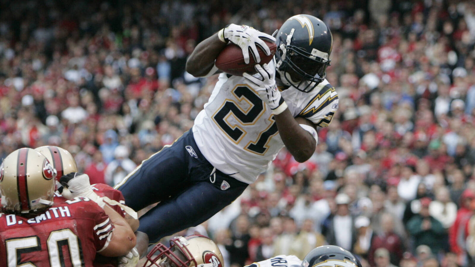The best seasons by a skill-position player for every NFL team | Yardbarker